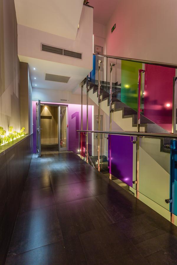 Hotel Colors Inn ซาราเยโว ภายนอก รูปภาพ