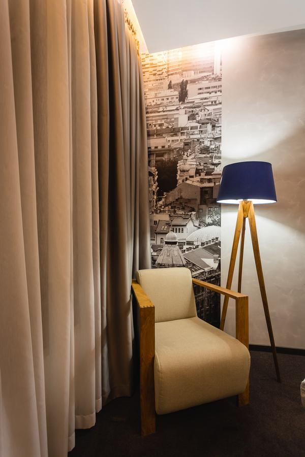 Hotel Colors Inn ซาราเยโว ภายนอก รูปภาพ