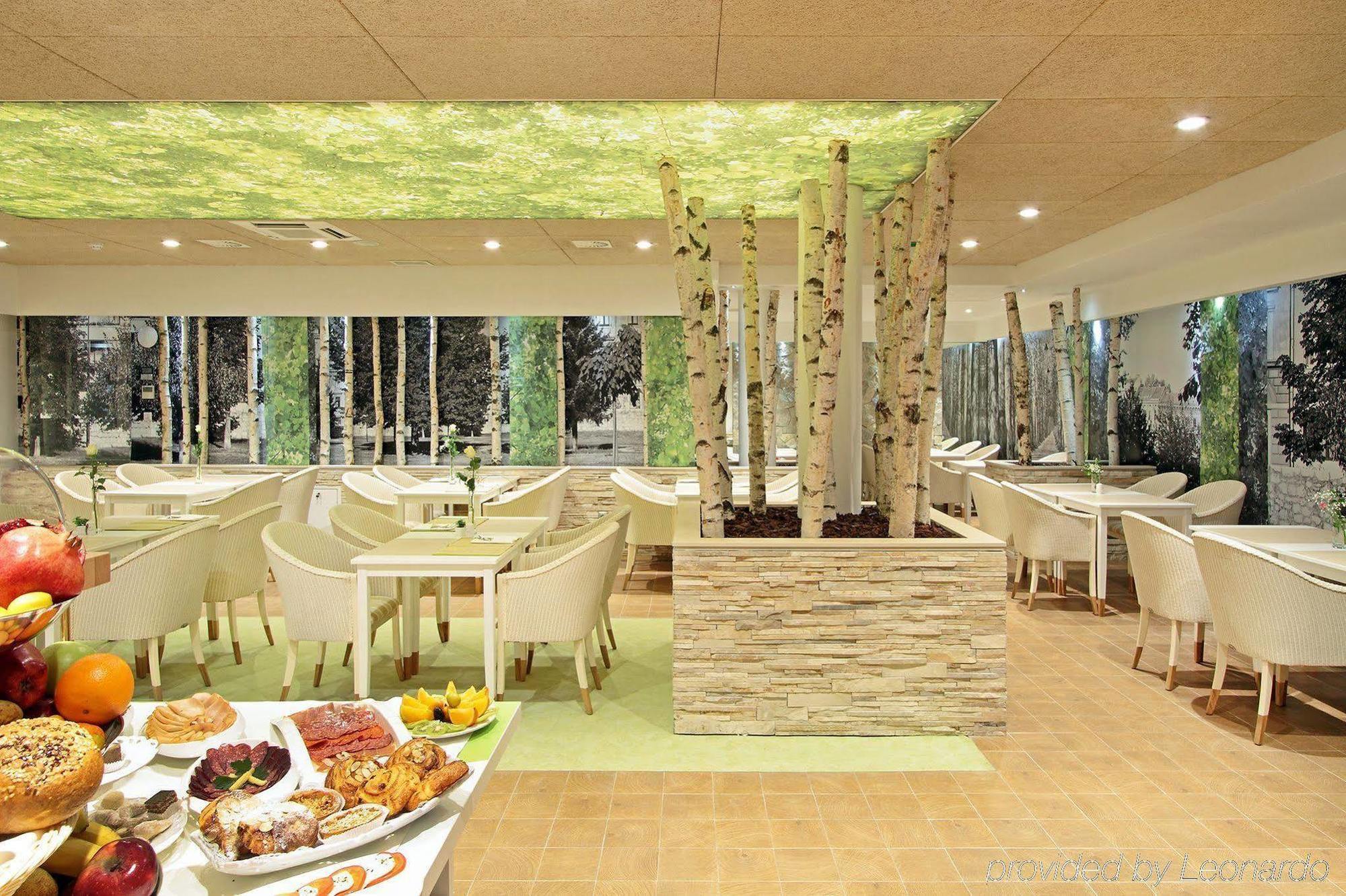 Hotel Colors Inn ซาราเยโว ภายนอก รูปภาพ